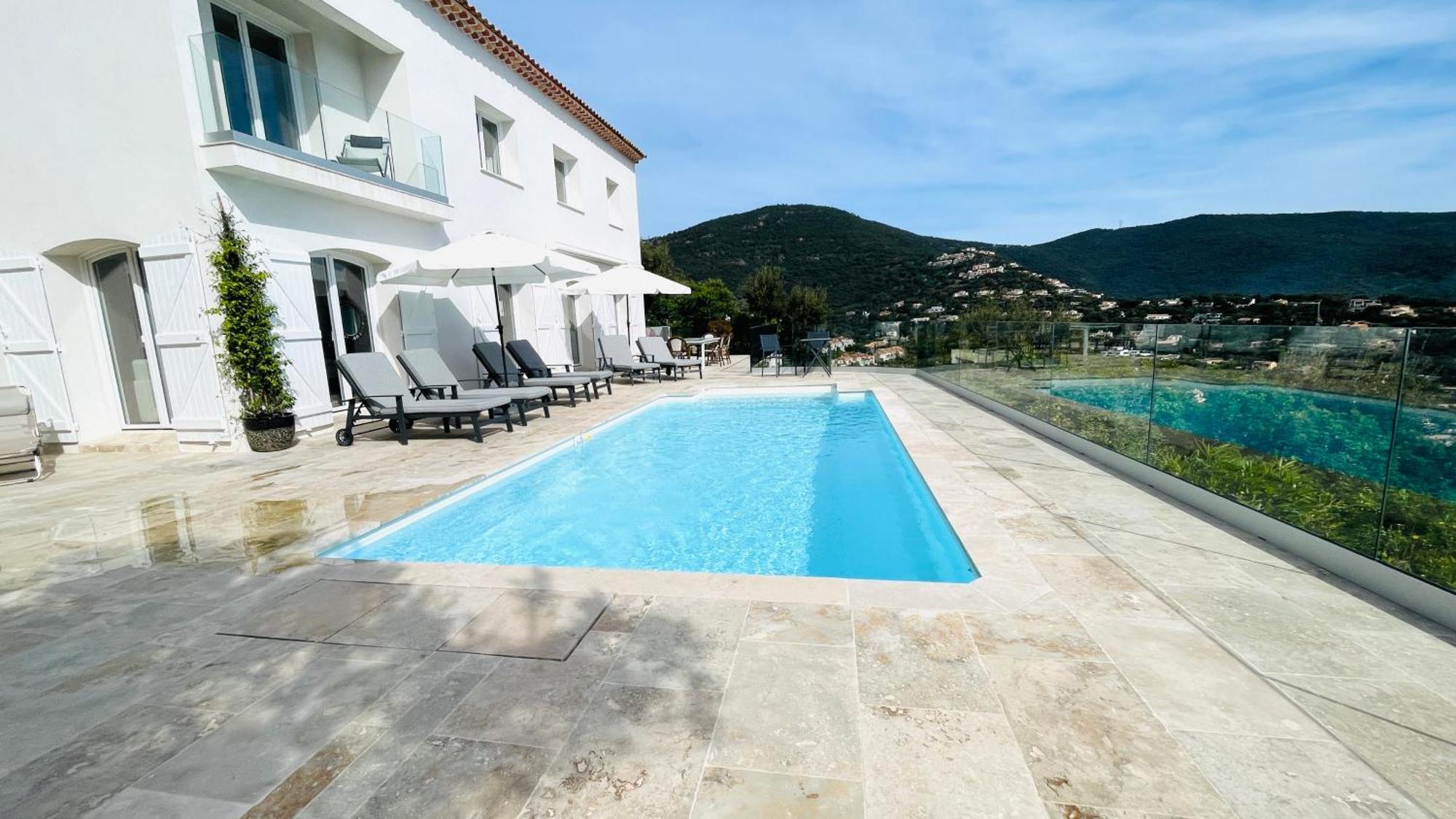 Villa Cacharelle Vue Mer Piscine キャバレール・シュル・メール エクステリア 写真