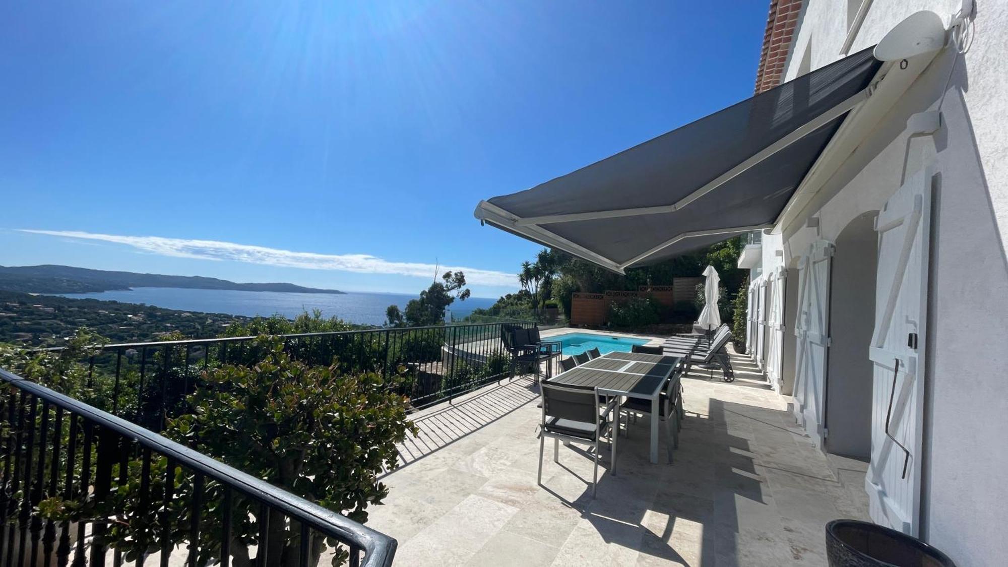 Villa Cacharelle Vue Mer Piscine キャバレール・シュル・メール エクステリア 写真